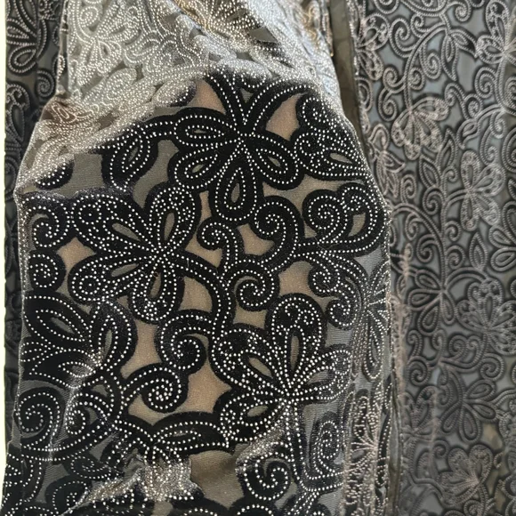 Vintage Shrine Of Hollywood Black Velvet Floral Button Down Shirt Men’s Medium - Picture 6 of 14